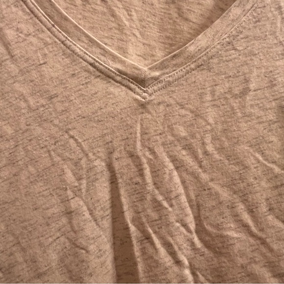 Lululemon Women V Neck Tee T-Shirt | Size 10 | Grey - Picture 3 of 3